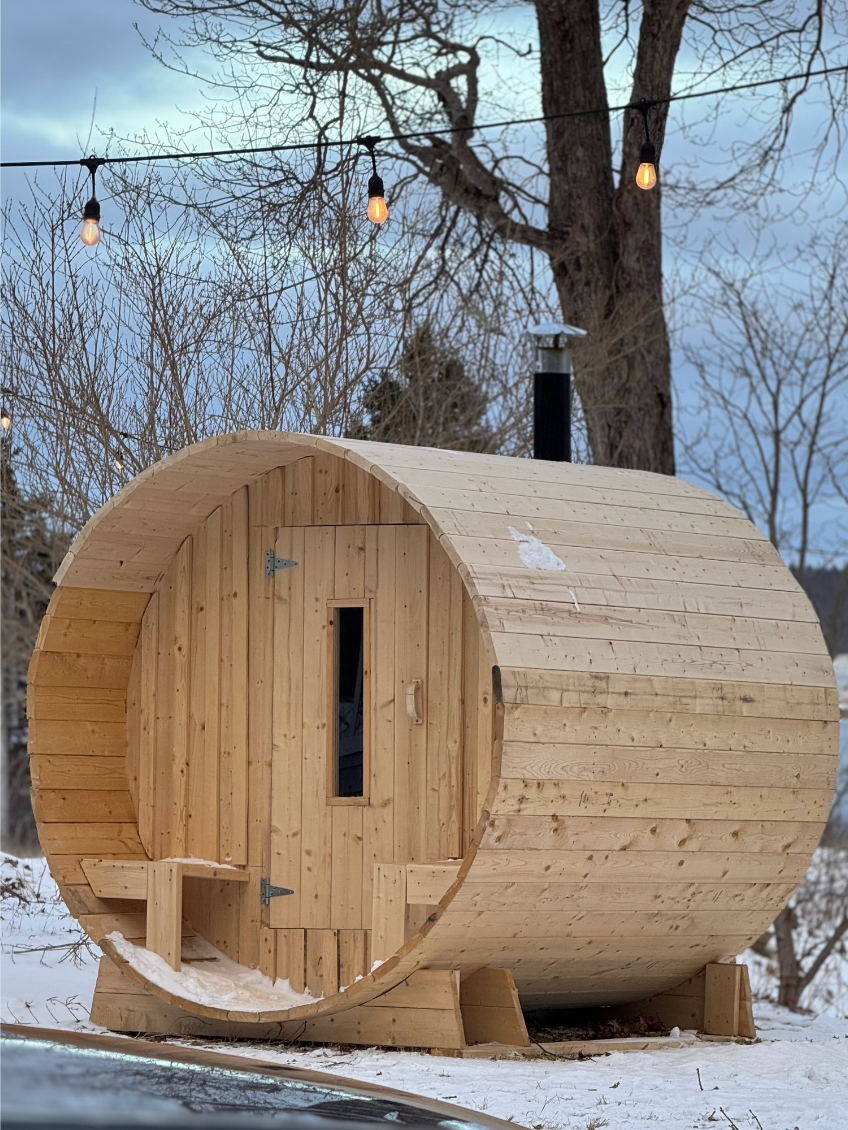 Barrel Sauna 7x8 With Porch with Classic Stove as Heating Element