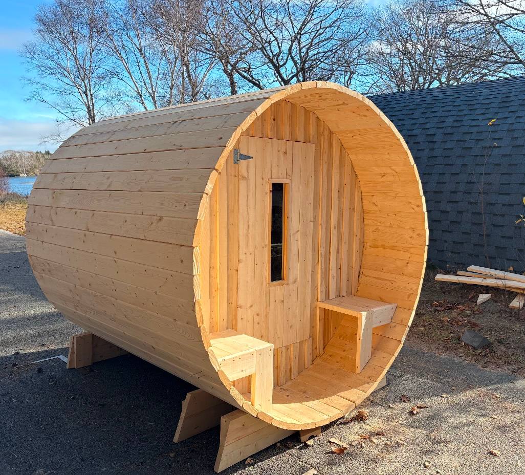 Barrel Sauna 7x8 With Porch with Classic Stove as Heating Element